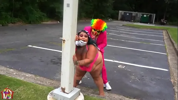 TheJaidynVenus Wanted To Let A Clown Fuck For Free And Ran into Gibby The Clown Filem hangat panas