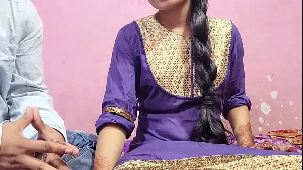 गर्म Brother-in-law satisfies his sister-in-law by spilling his water गर्म फिल्में