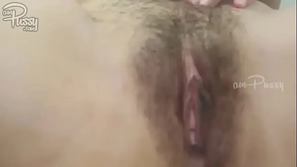 Asian college girl rubs her pussy on camera Film hangat yang hangat
