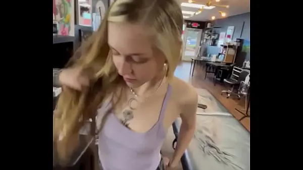 Nóng White girl gets ass tat of Phim ấm áp