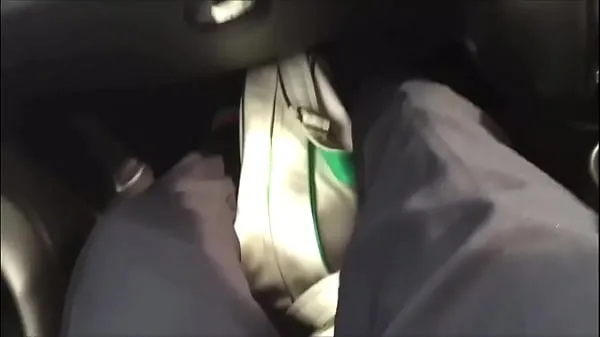 Hotte I took the dick out in Uber and started jerking off varme filmer