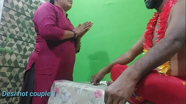 Film caldi Una donna indiana sposata desidera di più il porno XXX con la voce hindicaldi