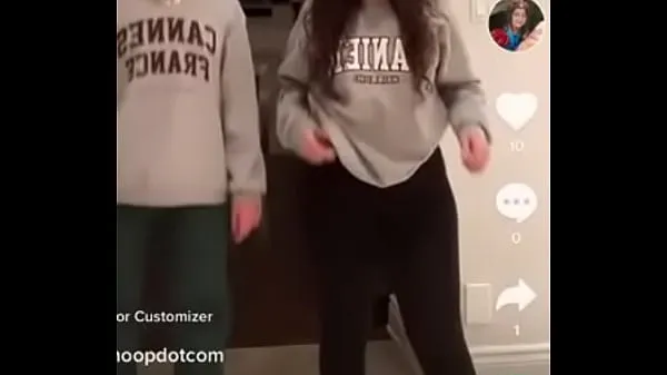 Hot Thicc girl does sexy tik tok dance warm Movies