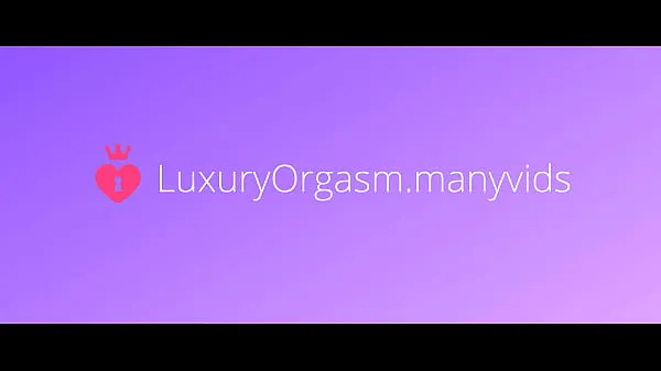 After a hard day's work, multiple orgasms are needed. Moans. Pink pussy - LuxuryOrgasm Filem hangat panas