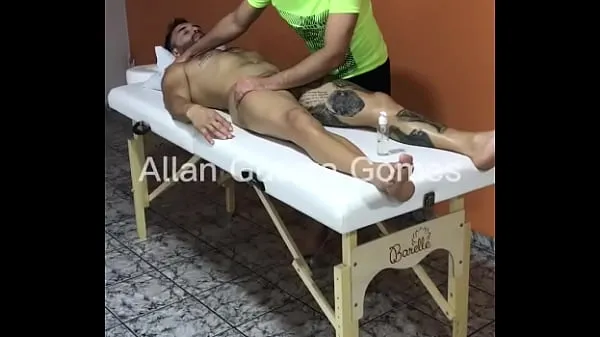 Hotte Massage session with MASSAGISTA RIO DE JANEIRO had a happy ending on MMA fighter Allan Guerra Gomes complete on x videos red - part 1 varme film