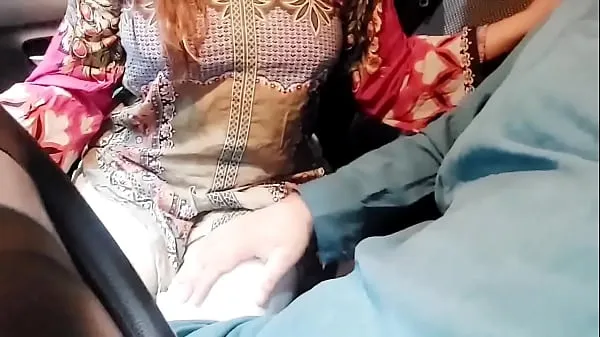 PAKISTANI REAL PREGNANT FUCKED IN CAR Filem hangat panas