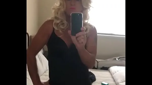 Hot Gwen at home feeling like a sissy warm Movies