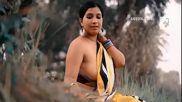 Nandita Hot Model Film hangat yang hangat