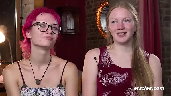 Ersties: Young German amateur girls playing Film hangat yang hangat