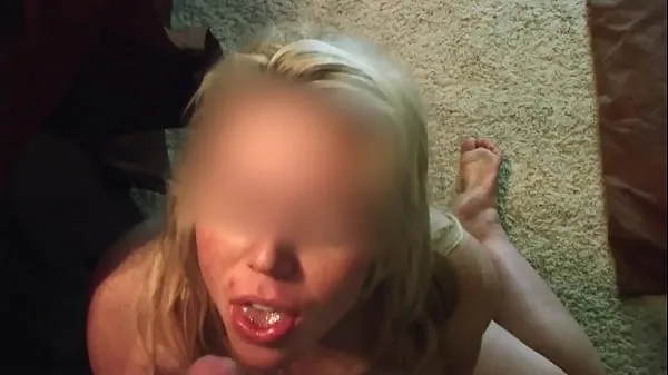 Menő New mommy with milk filled titties sucks off Hubby meleg filmek