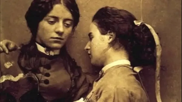 热Pornostalgia, Vintage Lesbians温暖的电影
