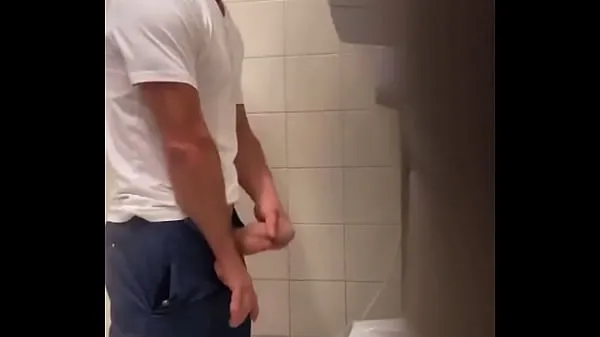 Sıcak Spy in the bathroom Sıcak Filmler