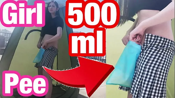 Hotte Girl's outdoor handjob & pee standing with 500ml portable toilet - Japanese pissing, amateur,slender varme film