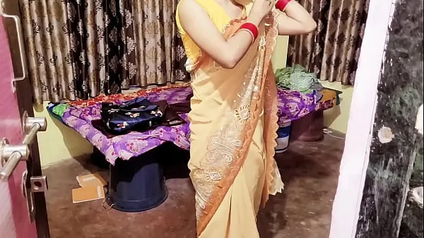 热What did the sister-in-law do by wearing a yellow sari and asked to fuck me on the CD温暖的电影