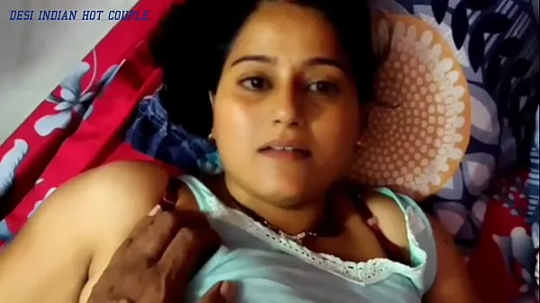 Heiße Kavita brachte sie dazu, ihren Liebhaber zu ficken, indem sie sie alleine zu Hause anriefwarme Filme
