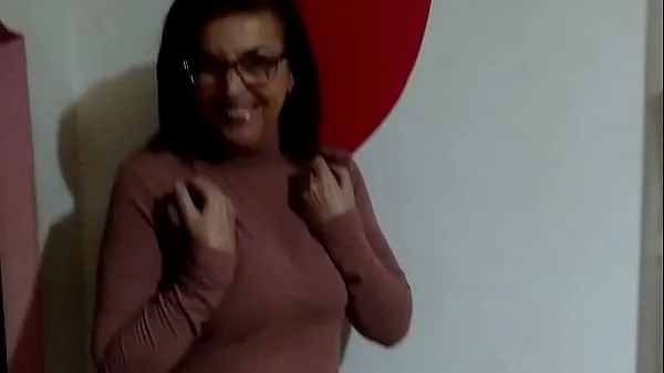 Menő Spanish grannies fucking: Rocio swallows it all and smacks her lips while tasting milk (full on Red meleg filmek