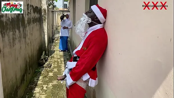 Heta Christmas came earlier for naïve 18yo press girl on Hijab as Santa gave her hot Fuck outside the compound while she tries the new school camera (Watch hot full videos on RED varma filmer