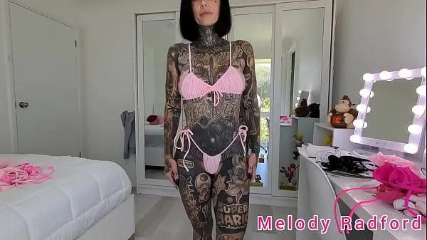 热Pink Ruffled Micro Bikini Try On Haul Melody Radford温暖的电影