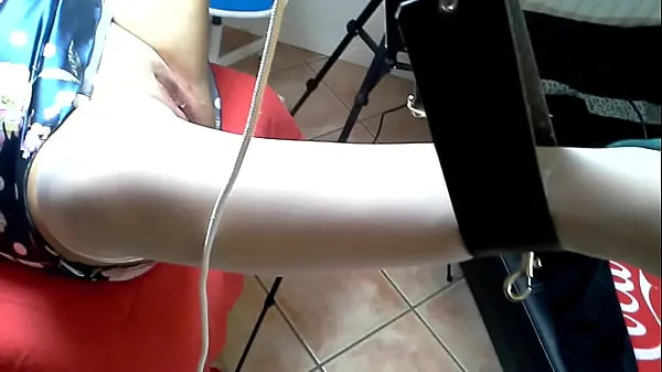 Vroči Vaginal fisting with latex gloves and fist spinning until orgasm topli filmi