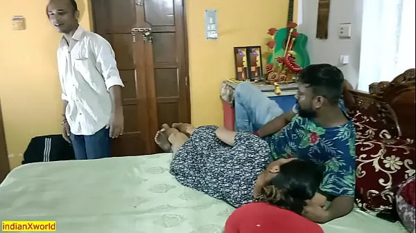 Quente O chefe indiano ganhou um presente de Natal! Esposa gostosa compartilhando sexo Filmes quentes