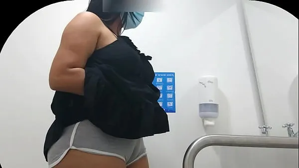 Hot HIDDEN CAMERA CAPTURING CAMELTOE OF GIRL WITH BIG ASS IN PUBLIC BATHROOM warm Movies