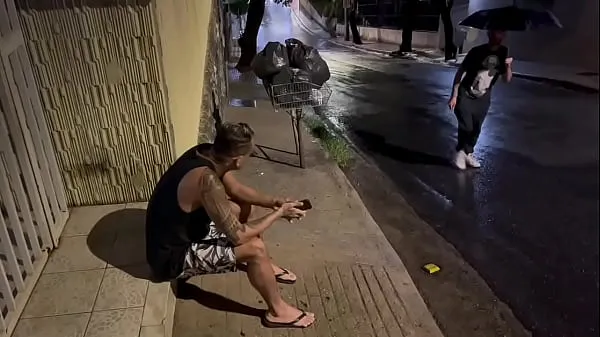 A carioca eating a mineiro's gluttonous ass on a rainy day Film hangat yang hangat