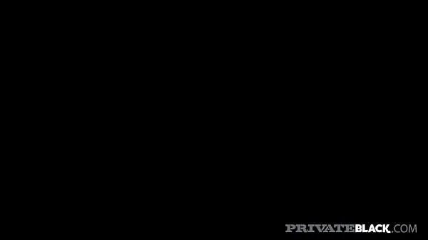 Heta PrivateBlack - Skinny Mary Popiense Seduces Black Cock At The Beach varma filmer