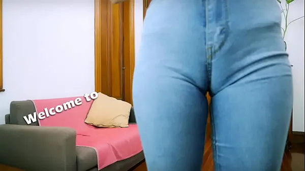 Hot Amazing BUTT & CAMELTOE in Very Tight Jeans! Such a Beautiful Babe warm Movies