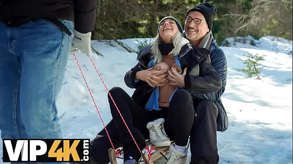 Heta DADDY4K. Sex(-cident) While Skiing varma filmer
