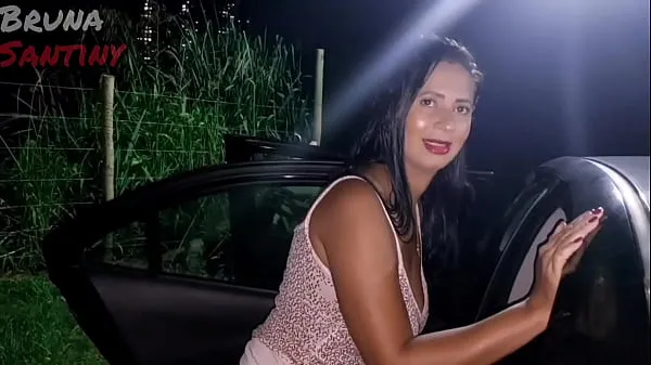 गर्म Bruna giving in the parking lot of the Lust Club गर्म फिल्में