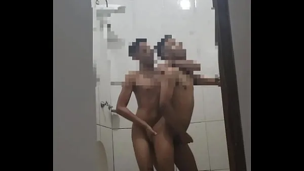 Menő Friends having hot sex in the bathroom meleg filmek