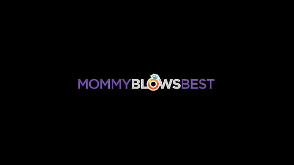 MommyBlowsBest - My Big Tittied Blonde Friend Sucked My Dick To Save Her Marriage Filem hangat panas
