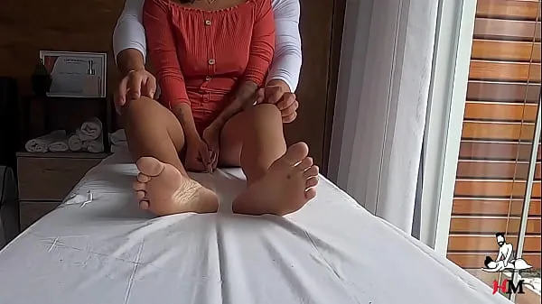 Gorące Camera records therapist taking off her patient's panties - Tantric massage - REAL VIDEOciepłe filmy