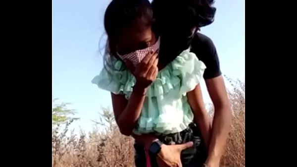 热Indian college girl hard fuck outdoor温暖的电影