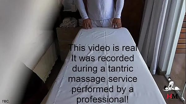 热Hidden camera married woman having orgasms during treatment with naughty therapist - Tantric massage - VIDEO REAL温暖的电影