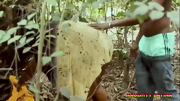 BBW BIG BOOBS AFRICAN CHEATING WIFE FUCK VILLAGE FARMER IN THE BUSH - 4K HAEDCORE DOGGY SEX STYLE Film hangat yang hangat