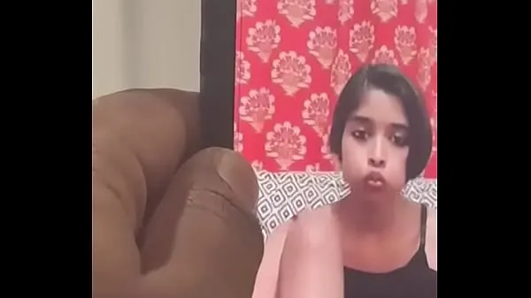Indian College girl show and masturbate Film hangat yang hangat