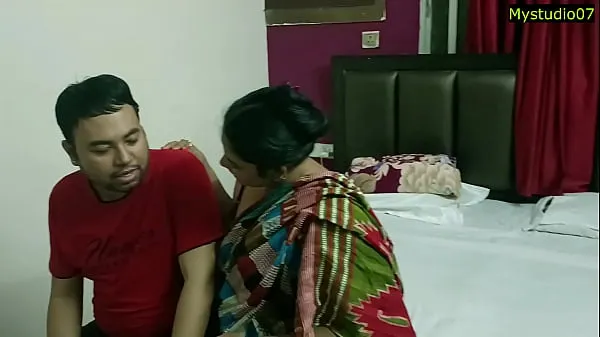 Hot Desi Bhabhi Hidden Cam Sex! With clear conversation warm Movies