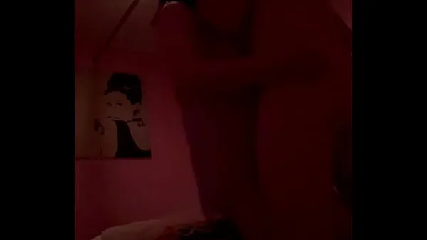 Vroči Asian Massage Hidden Cam Goes Right to Tongue Bath and Slurping Rim topli filmi