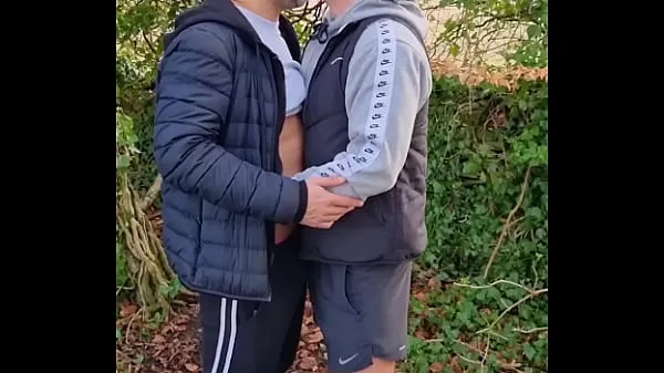 Hete Found cousin out fucking in woods sonhe fucked me warme films