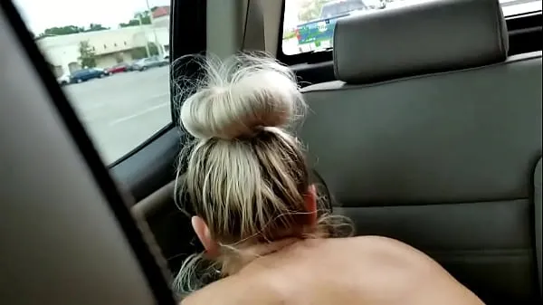 Hotte Cheating wife in car varme filmer