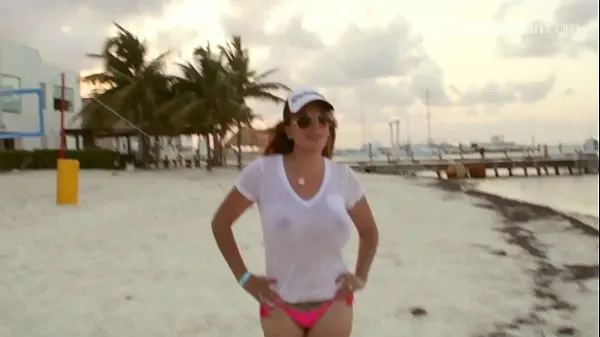 Hot Nicky Ferrari - Temptation Cancun warm Movies