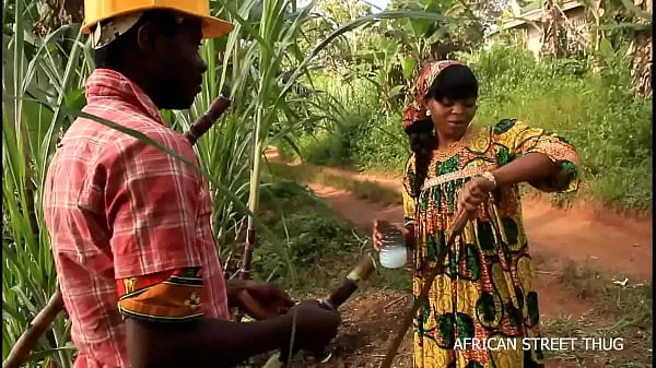 Heta POV an unprecedented encounter in the village between an adulterous woman and her neighbor in the field followed by an outdoor public fuck on African Street thug varma filmer