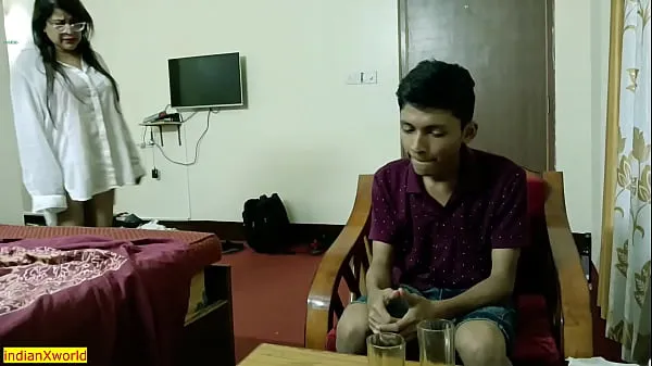 أفلام ساخنة Indian Teen boy 1st sex with Hot Sex Madam! Hindi Hot Sex دافئة