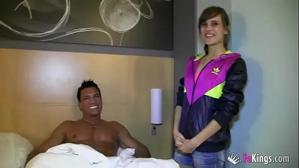 Hete Ainara gets in bed with her idol Marco Banderas in her best fuck ever warme films