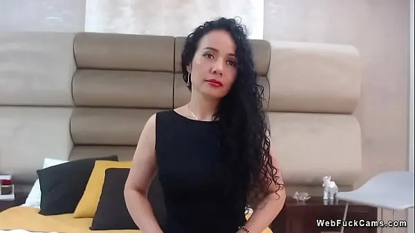 Heta Amateur Latina mature masturbates on webcam varma filmer