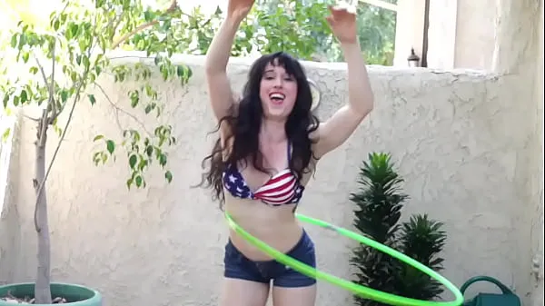 Hot Trixx The Fitness Girl Tries Hooping warm Movies