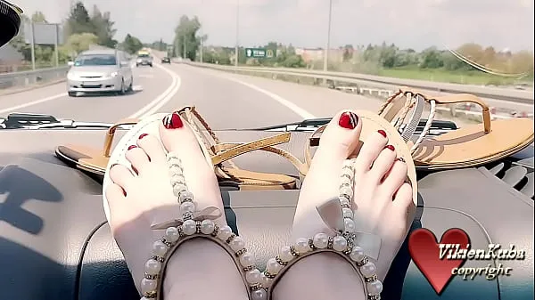 गर्म Show sandals in auto गर्म फिल्में