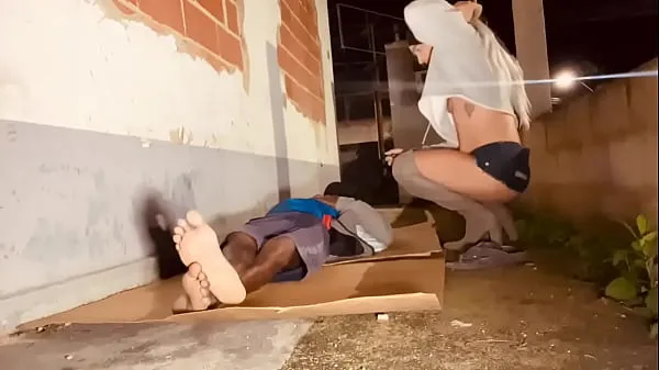 Menő STREET RESIDENT FUCKING VIVI SEXYDOLL'S KITCHEN ON THE STREET meleg filmek