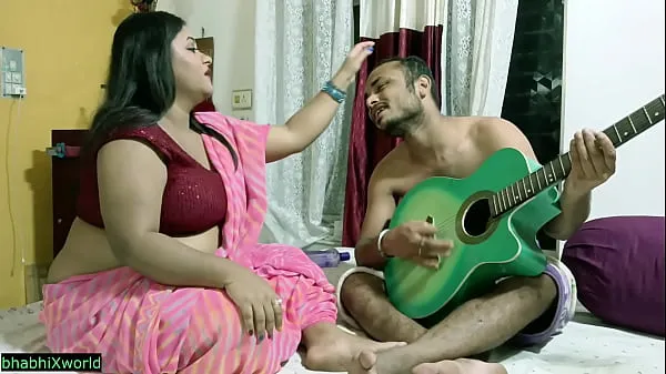 Gorące Sexy Bhabhi Romantic Sex with Village Devarciepłe filmy